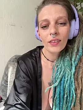 MenaDreadfull online show from 24, 4, 2026