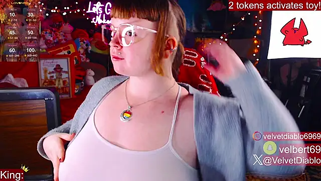 VelvetDiablo online show from 18, 11, 2025