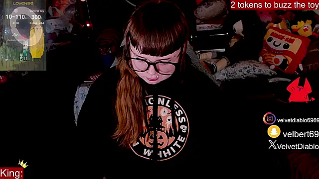 VelvetDiablo online show from 22, 4, 2026