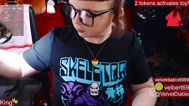 VelvetDiablo online show from 6, 11, 2025