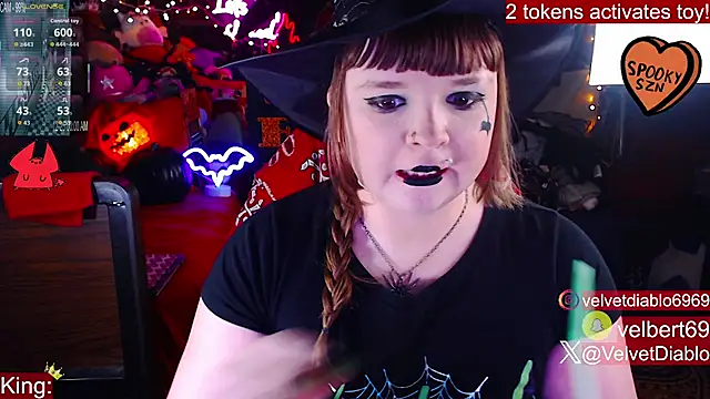 VelvetDiablo online show from 14, 10, 2025