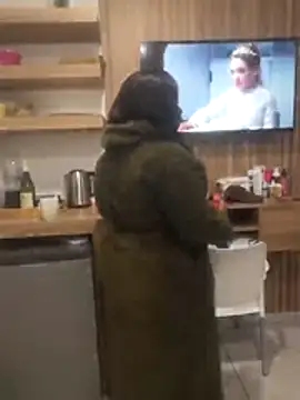 CuteHoney92 online show from 4, 4, 2026