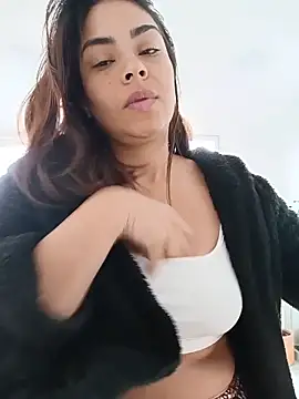 Snapshot of Ivanna2 chatting on 7, 6, 2026 Ivanna2 online show from 7, 6, 2026
