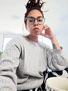 Snapshot of Ivanna2 chatting on 9, 10, 2025 Ivanna2 online show from 9, 10, 2025
