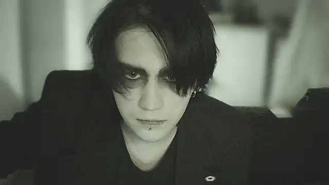 sademobeer online show from 15, 4, 2026