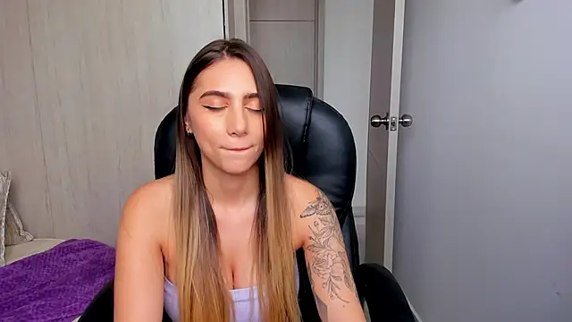 StacyConner online show from 19, 11, 2025