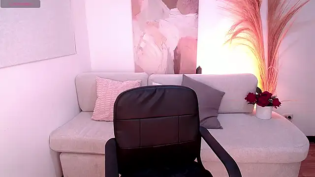 VictoriaLeia online show from 7, 10, 2025