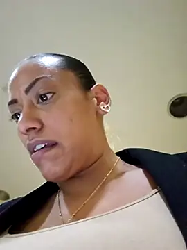 Nikkierosee online show from 1, 3, 2025