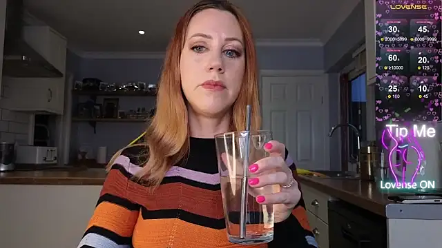 stripmequick online show from 5, 2, 2026