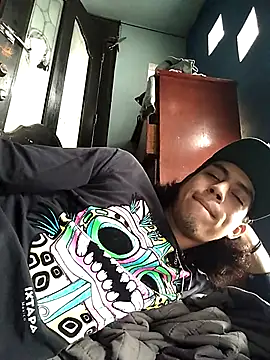 AlexAlejandro13 online show from 8, 1, 2026