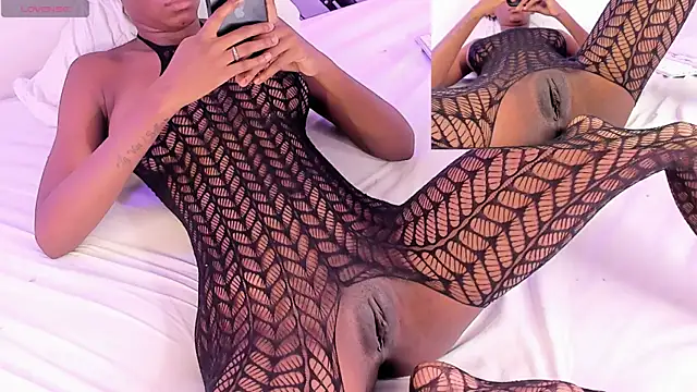 AgathaFoxx online show from 7, 2, 2025