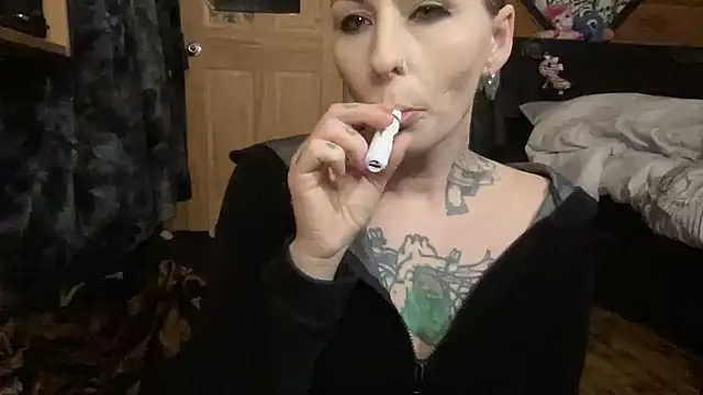 TeenyDoll online show from 25, 3, 2026