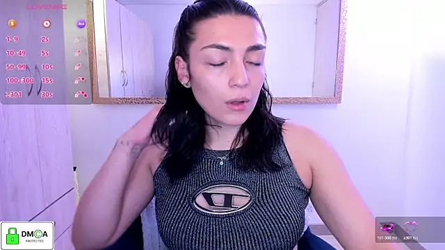 Snapshot of EricaVanderhill chatting on 28, 6, 2026 EricaVanderhill online show from 28, 6, 2026