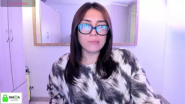 Snapshot of EricaVanderhill chatting on 23, 7, 2026 EricaVanderhill online show from 23, 7, 2026