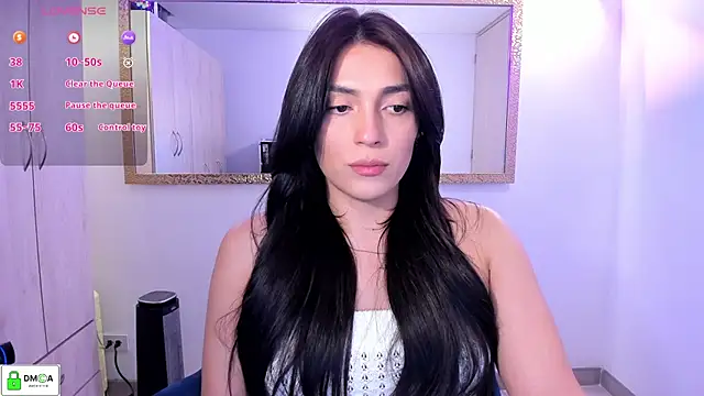 EricaVanderhill online show from 8, 4, 2026