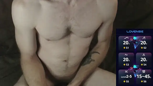 Snapshot of MaxRouger chatting on 8, 11, 2025 MaxRouger online show from 8, 11, 2025