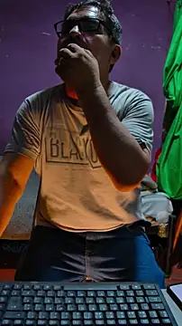 yandyaa online show from 12, 4, 2026