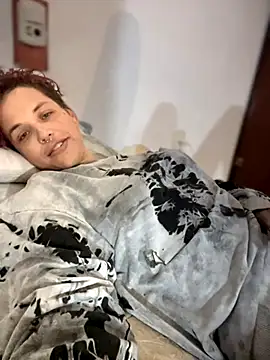 Alicbranca online show from 12, 10, 2025