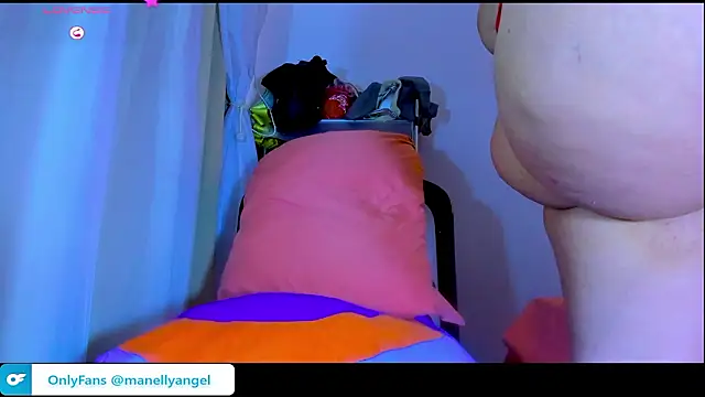 ashelydainii online show from 13, 2, 2026