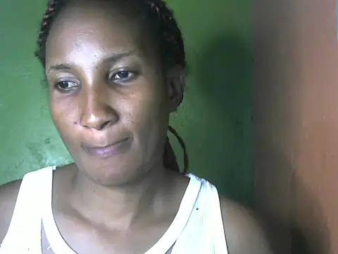 Snapshot of Athena_2019 chatting on 15, 12, 2025 Athena 2019 online show from 15, 12, 2025