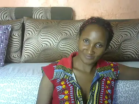 Snapshot of Athena_2019 chatting on 5, 12, 2025 Athena 2019 online show from 5, 12, 2025
