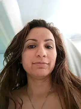 vanessabrown  online show from 20, 4, 2026