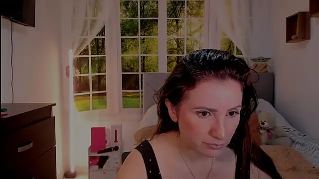 Snapshot of vanessabrown_ chatting on 3, 6, 2026 vanessabrown online show from 3, 6, 2026