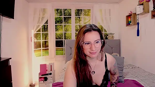 Snapshot of vanessabrown_ chatting on 15, 6, 2026 vanessabrown online show from 15, 6, 2026
