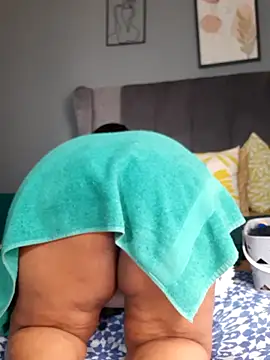 Snapshot of PearlSexxy69 chatting on 19, 10, 2025 PearlSexxy69 online show from 19, 10, 2025