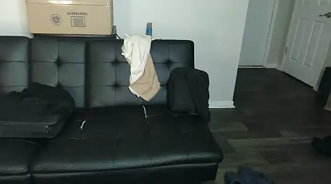 EntitledMistress online show from 10, 1, 2025