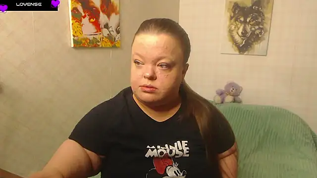 Janiffer MiMi online show from 30, 10, 2025