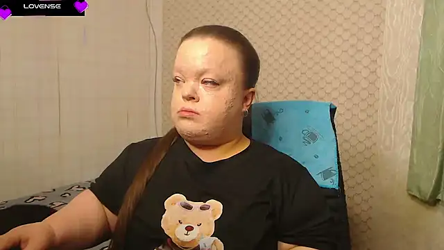 Janiffer MiMi online show from 14, 4, 2026