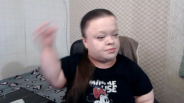 Snapshot of Janiffer_MiMi chatting on 11, 5, 2026 Janiffer MiMi online show from 11, 5, 2026