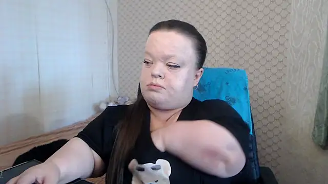 Snapshot of Janiffer_MiMi chatting on 2, 5, 2026 Janiffer MiMi online show from 2, 5, 2026