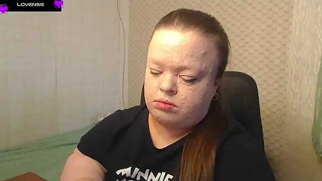 Janiffer MiMi online show from 9, 3, 2026