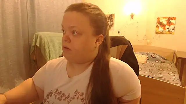 Janiffer MiMi online show from 7, 2, 2025