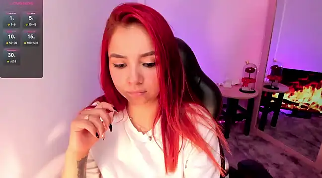 Snapshot of GiaBrooksX chatting on 6, 12, 2024 GiaBrooksX online show from 6, 12, 2024