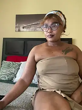 Snapshot of BADFATASS85 chatting on 24, 7, 2026 BADFATASS85 online show from 24, 7, 2026