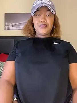 Snapshot of BADFATASS85 chatting on 26, 6, 2026 BADFATASS85 online show from 26, 6, 2026