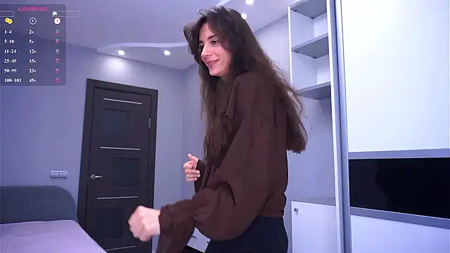 Holla Molly online show from 19, 3, 2026