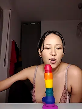 kittenpurrr online show from 1, 11, 2025