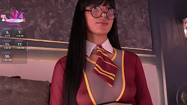 Snapshot of evamoretti chatting on 16, 10, 2025 evamoretti online show from 16, 10, 2025