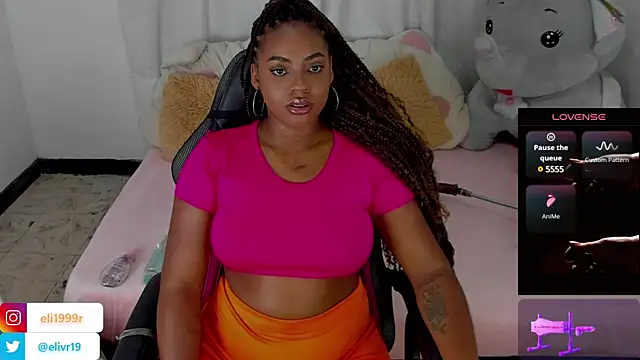 HollyJorda online show from 11, 3, 2025