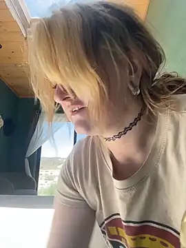 Snapshot of 1-800-FUCKYOU chatting on 20, 6, 2026 1-800-FUCKYOU online show from 20, 6, 2026
