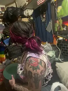 Snapshot of 1-800-FUCKYOU chatting on 9, 2, 2025 1-800-FUCKYOU online show from 9, 2, 2025