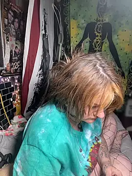Snapshot of 1-800-FUCKYOU chatting on 23, 5, 2026 1-800-FUCKYOU online show from 23, 5, 2026