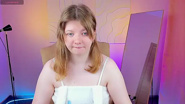 Vivian cutie online show from 8, 2, 2025