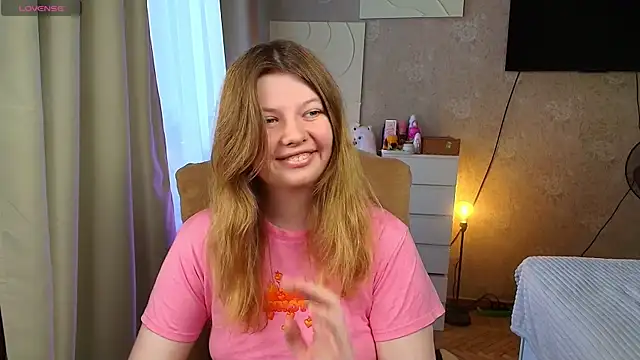 Vivian cutie online show from 2, 11, 2025