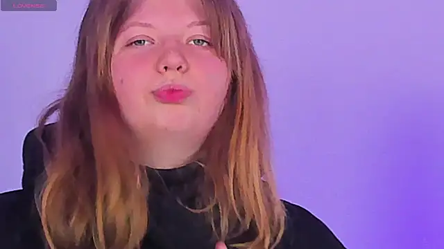 Vivian cutie online show from 26, 2, 2025