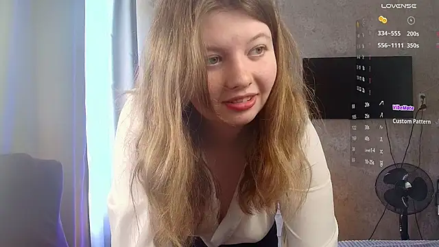 Vivian cutie online show from 20, 6, 2026
